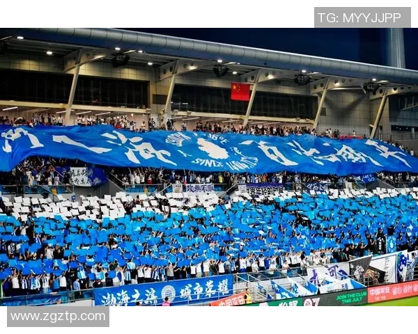 微笑杯足球明星赛点燃激情友谊赛场明星球员齐聚展现风采