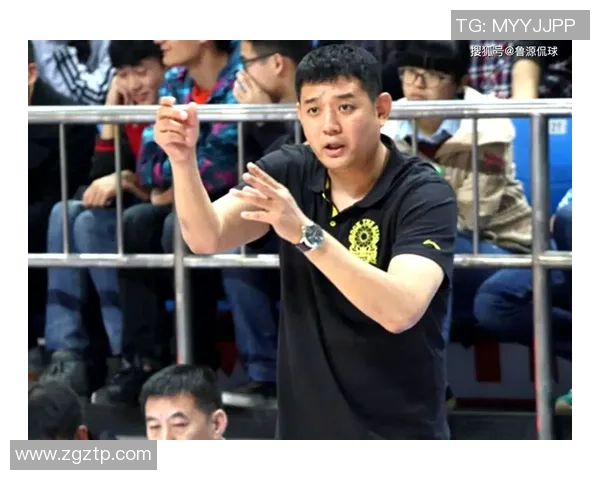 成都羽毛球队节奏争议引发热议球迷与教练的观点碰撞