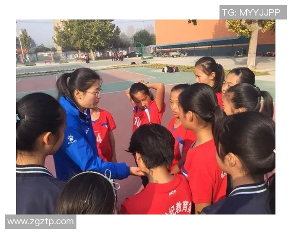 南京排球队比赛经验分享:从战术到心理素质的全面剖析与启示 南京排球队比赛经验分享:从战术到心理素质的全面剖析与启示