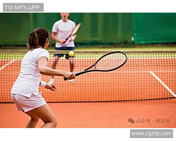 深圳网球队耐力训练的深度分析与提升策略探讨 深圳网球队耐力训练的深度分析与提升策略探讨