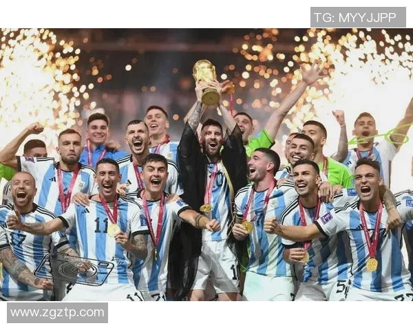 足球明星与粉丝们的心灵互动与激情瞬间共鸣的故事 足球明星与粉丝们的心灵互动与激情瞬间共鸣的故事